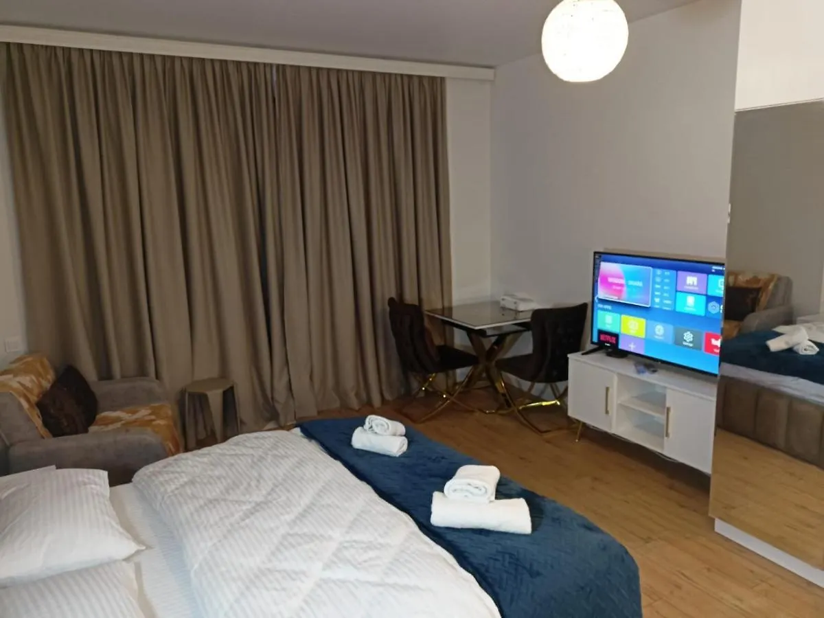 Solo Visit Apartments 1710 B Batumi
